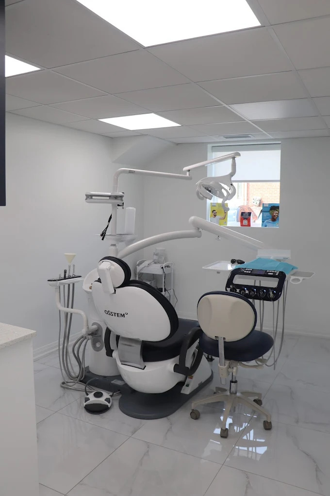 Aalexandra Dental dental clinic in Mississauga - Photo 3